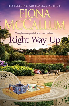 Book
cover image Right Way Up by Fiona McCallum